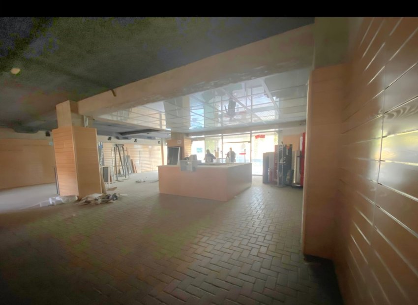 Resale - Local comercial - Elche - Zona Universidad