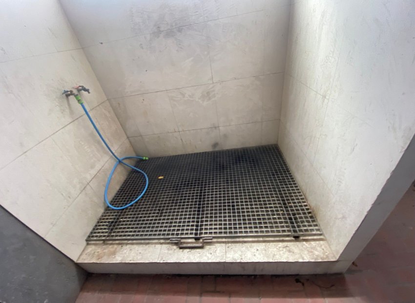 Resale - Local comercial - Elche - Zona Universidad