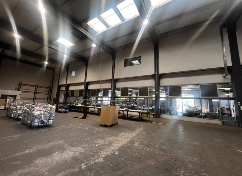 Resale - Nave industrial - Elche Pedanías - Poligono torrellano