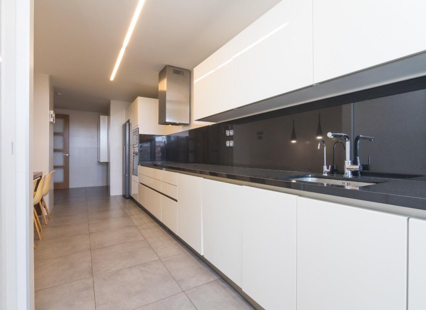Resale - Penthouse - Elche - Plaza Crevillente-Juzgados