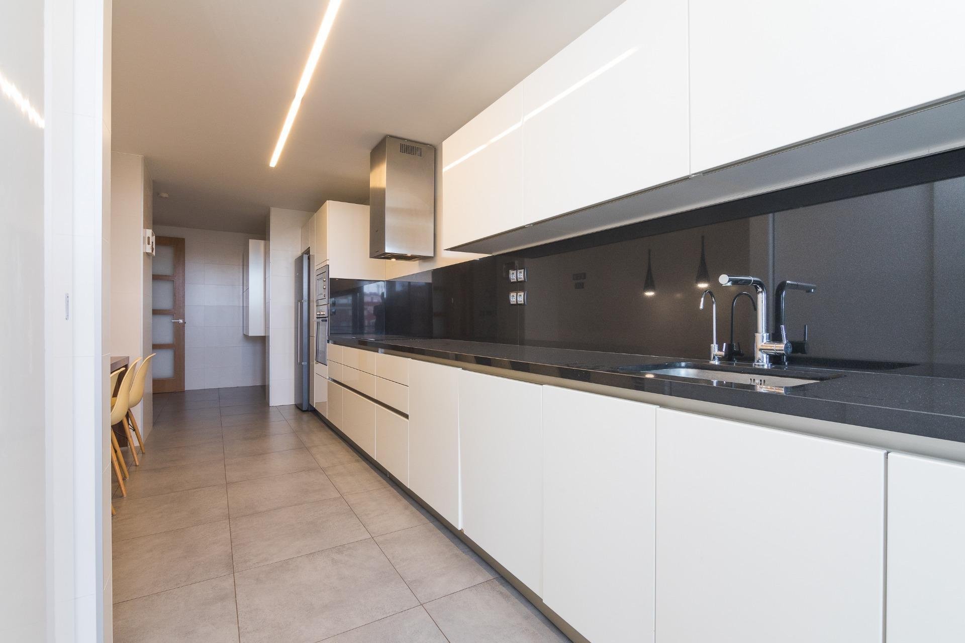 Resale - Penthouse - Elche - Plaza Crevillente-Juzgados