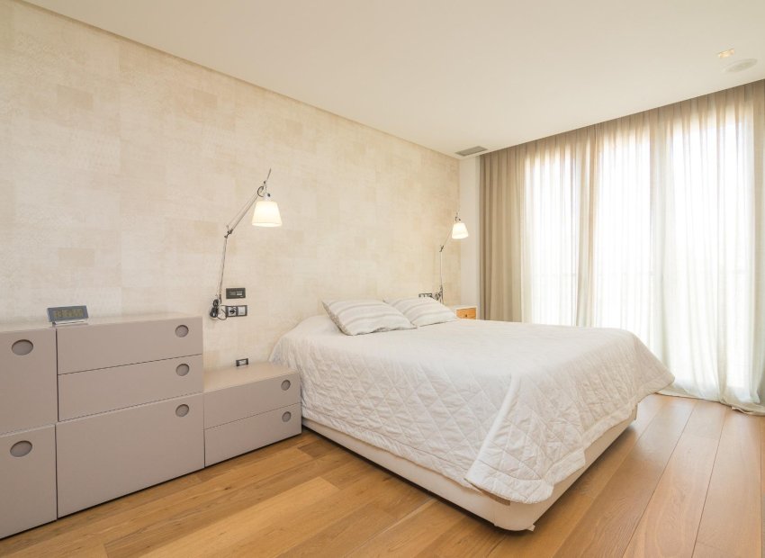 Resale - Penthouse - Elche - Plaza Crevillente-Juzgados