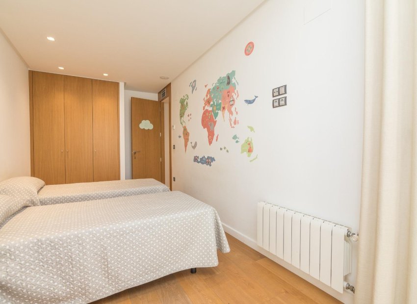 Resale - Penthouse - Elche - Plaza Crevillente-Juzgados
