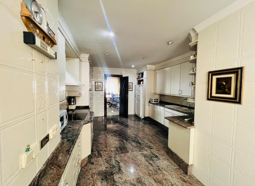 Resale - Piso - Alicante - Centro Tradicional