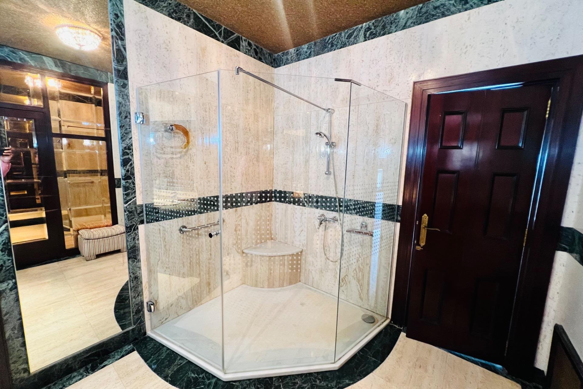 Resale - Piso - Alicante - Centro Tradicional