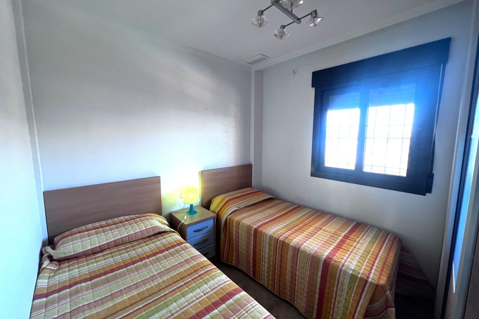 Resale - Piso - Arenales del Sol