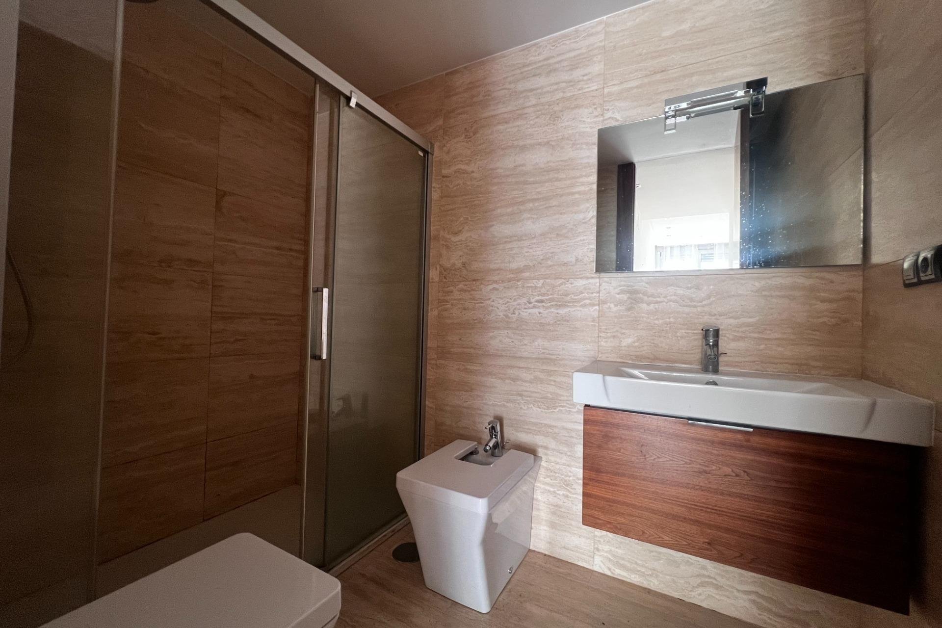 Resale - Piso - Elche - Asilo - Pisos Azules