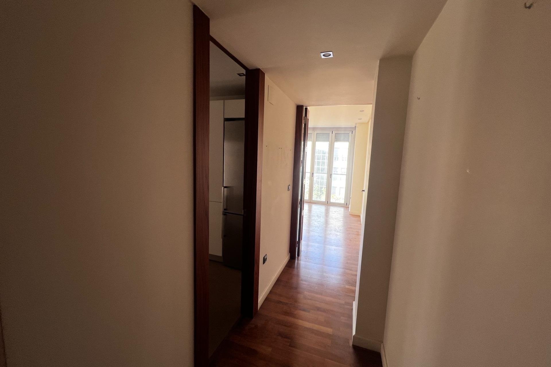 Resale - Piso - Elche - Asilo - Pisos Azules