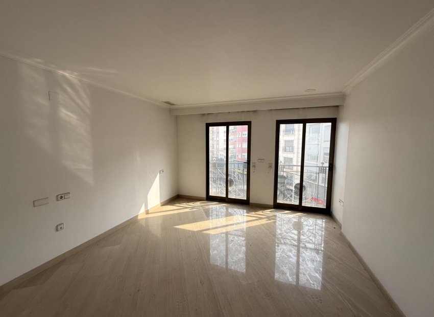 Resale - Piso - Elche - Centro