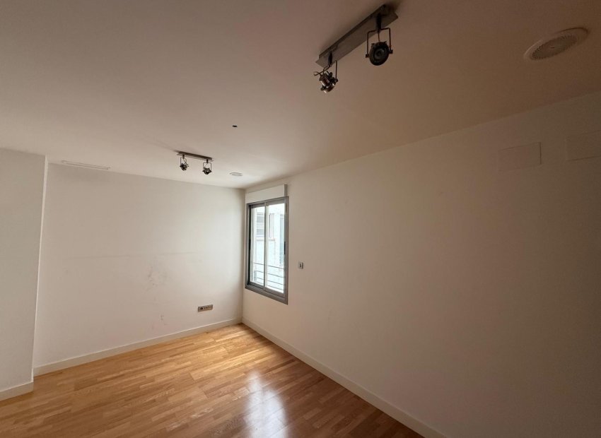 Resale - Piso - Elche - Centro