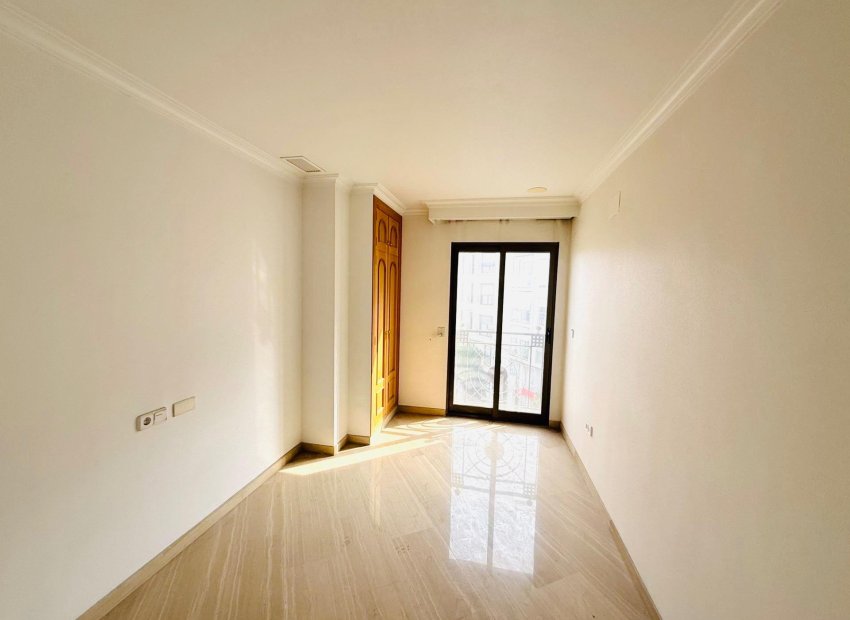 Resale - Piso - Elche - Centro