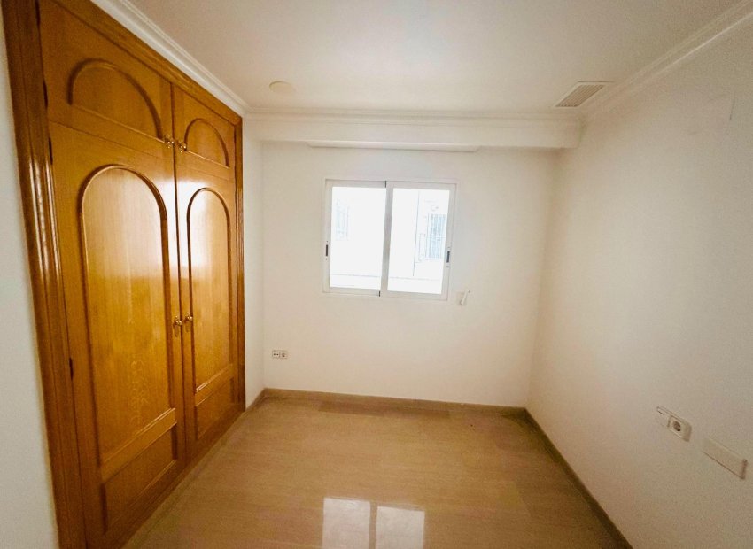 Resale - Piso - Elche - Centro