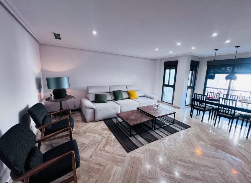 Resale - Piso - Elche - Centro