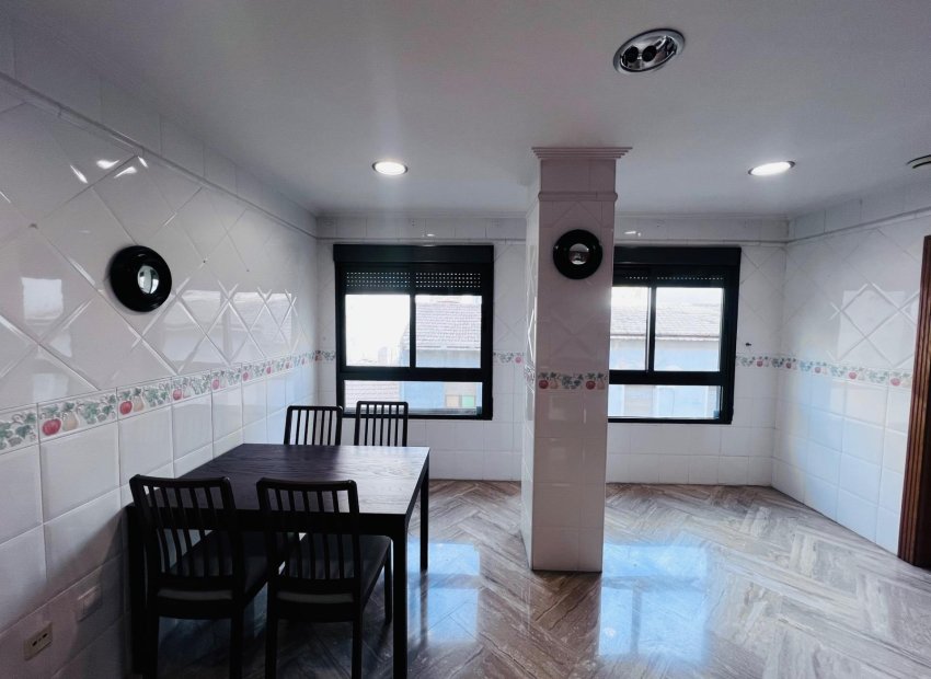 Resale - Piso - Elche - Centro