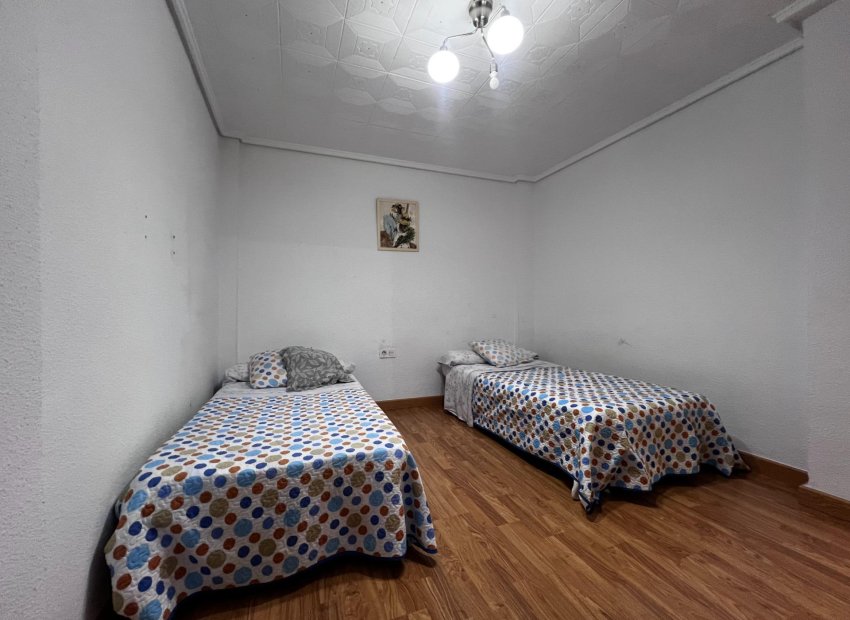 Resale - Piso - Elche - Torreta - Portalada