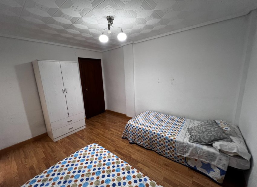 Resale - Piso - Elche - Torreta - Portalada