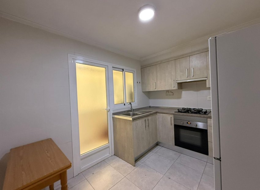 Resale - Piso - Elche - Torreta - Portalada