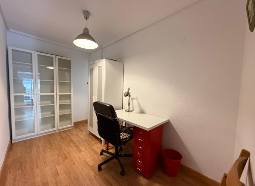 Resale - Piso - Elche - Torreta - Portalada
