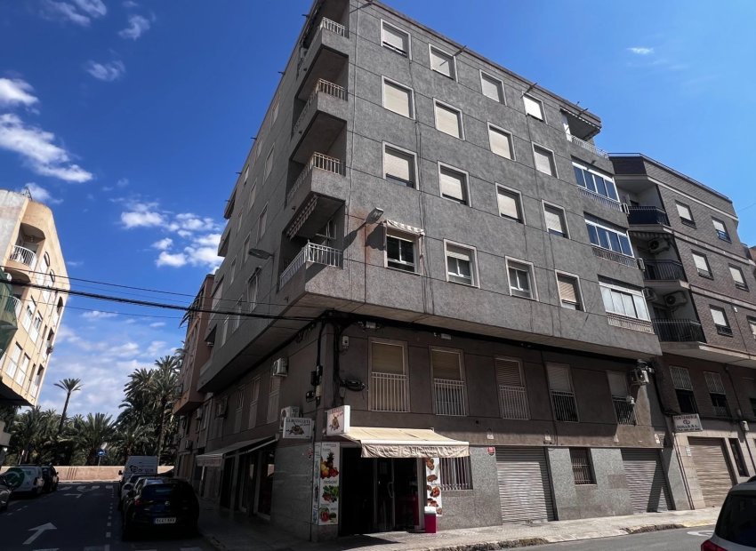Resale - Piso - Elche - Torreta - Portalada