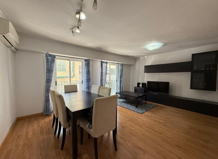 Resale - Piso - Elche - Torreta - Portalada