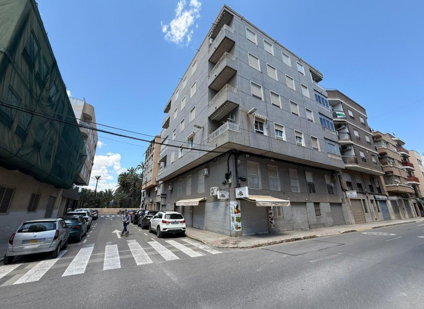 Resale - Piso - Elche - Torreta - Portalada
