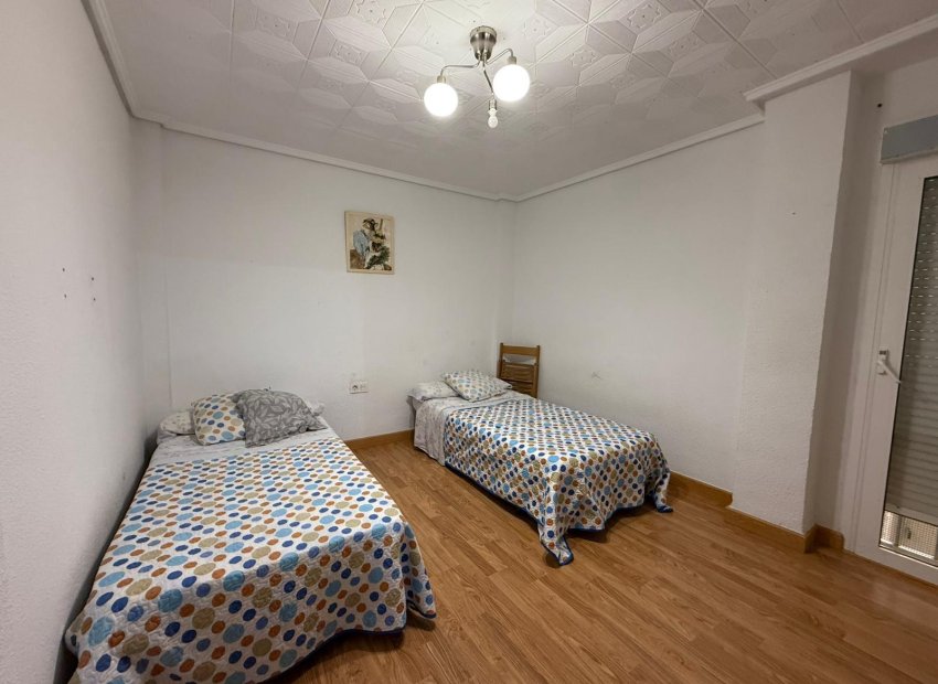 Resale - Piso - Elche - Torreta - Portalada