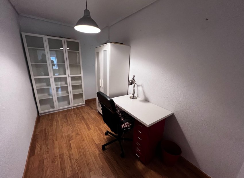 Resale - Piso - Elche - Torreta - Portalada