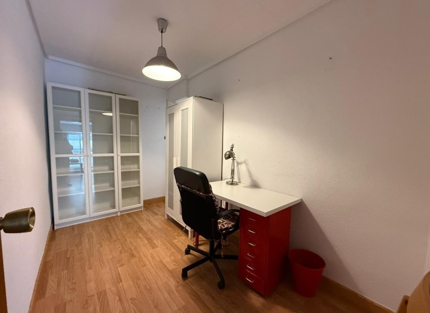 Resale - Piso - Elche - Torreta - Portalada