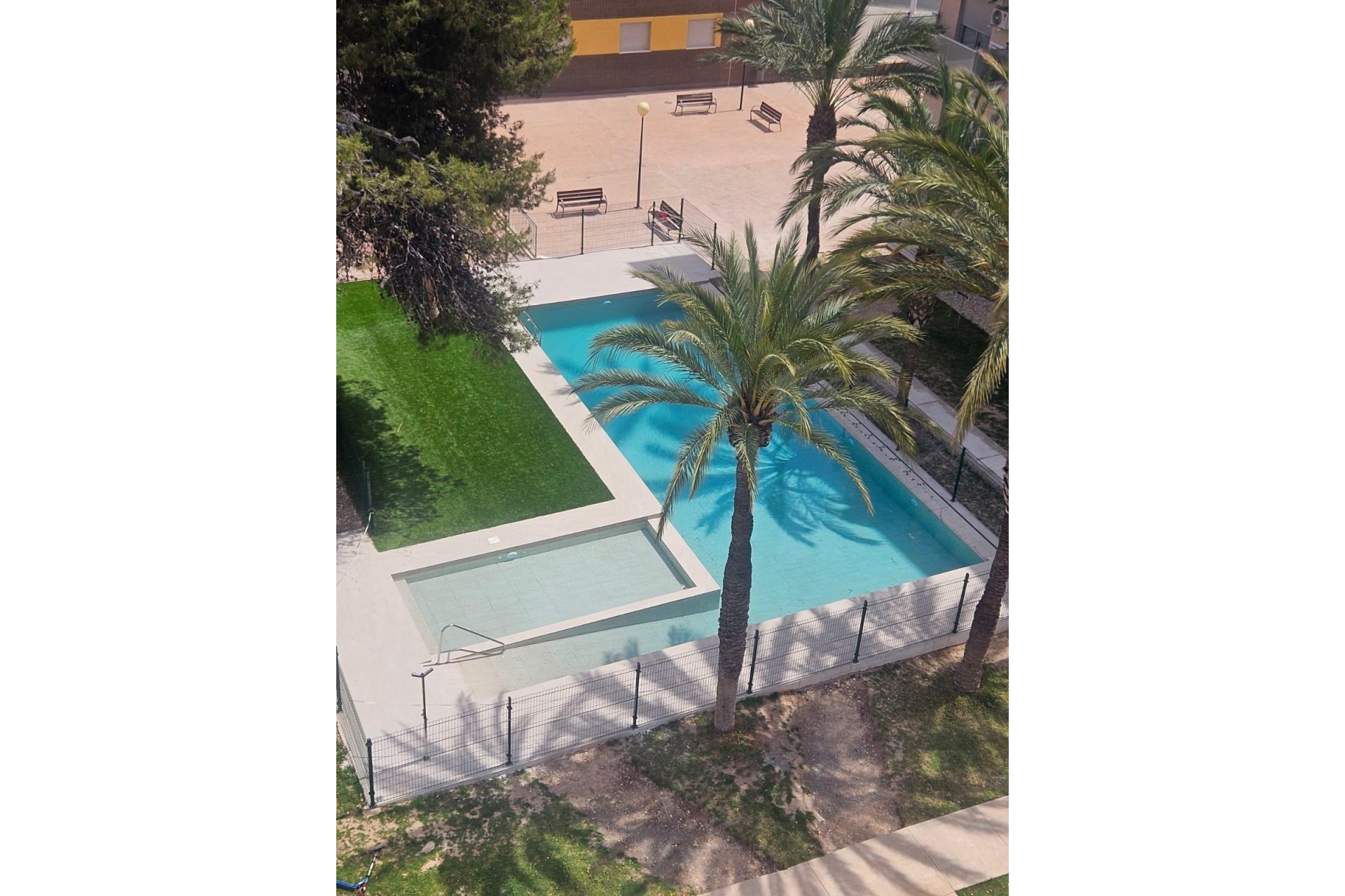 Resale - Piso - Elche - Zona Deportiva-Nuevo Altabix