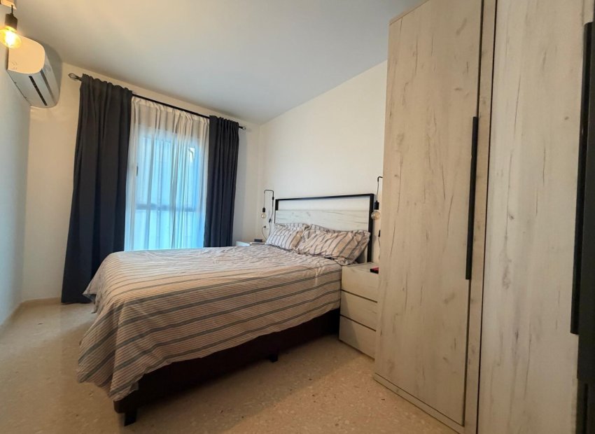 Resale - Piso - Elche - Zona Deportiva-Nuevo Altabix