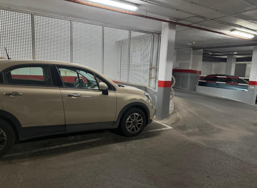 Resale - Piso - Elche - Zona Deportiva-Nuevo Altabix