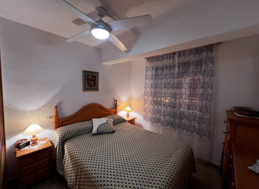 Resale - Piso - Santa Pola - Santiago bernabeu