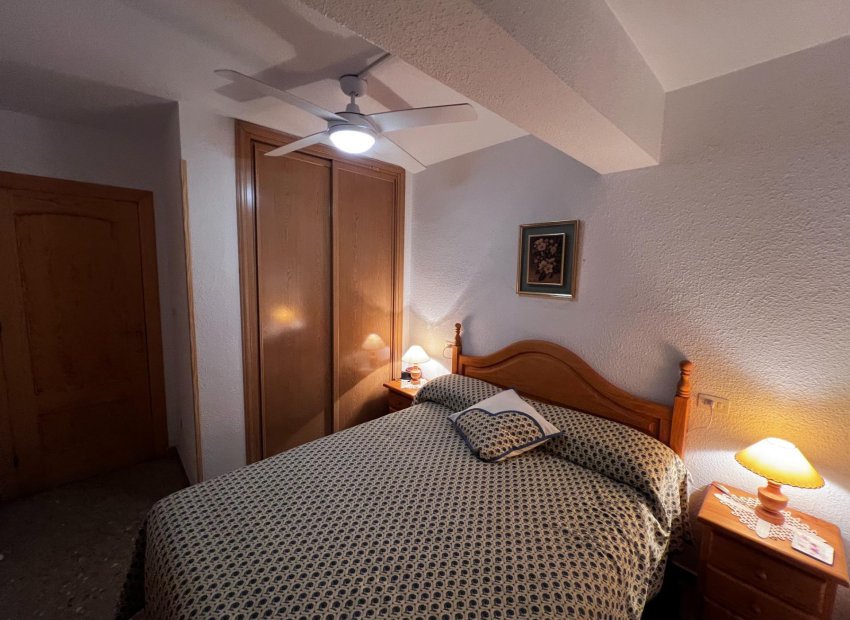 Resale - Piso - Santa Pola - Santiago bernabeu