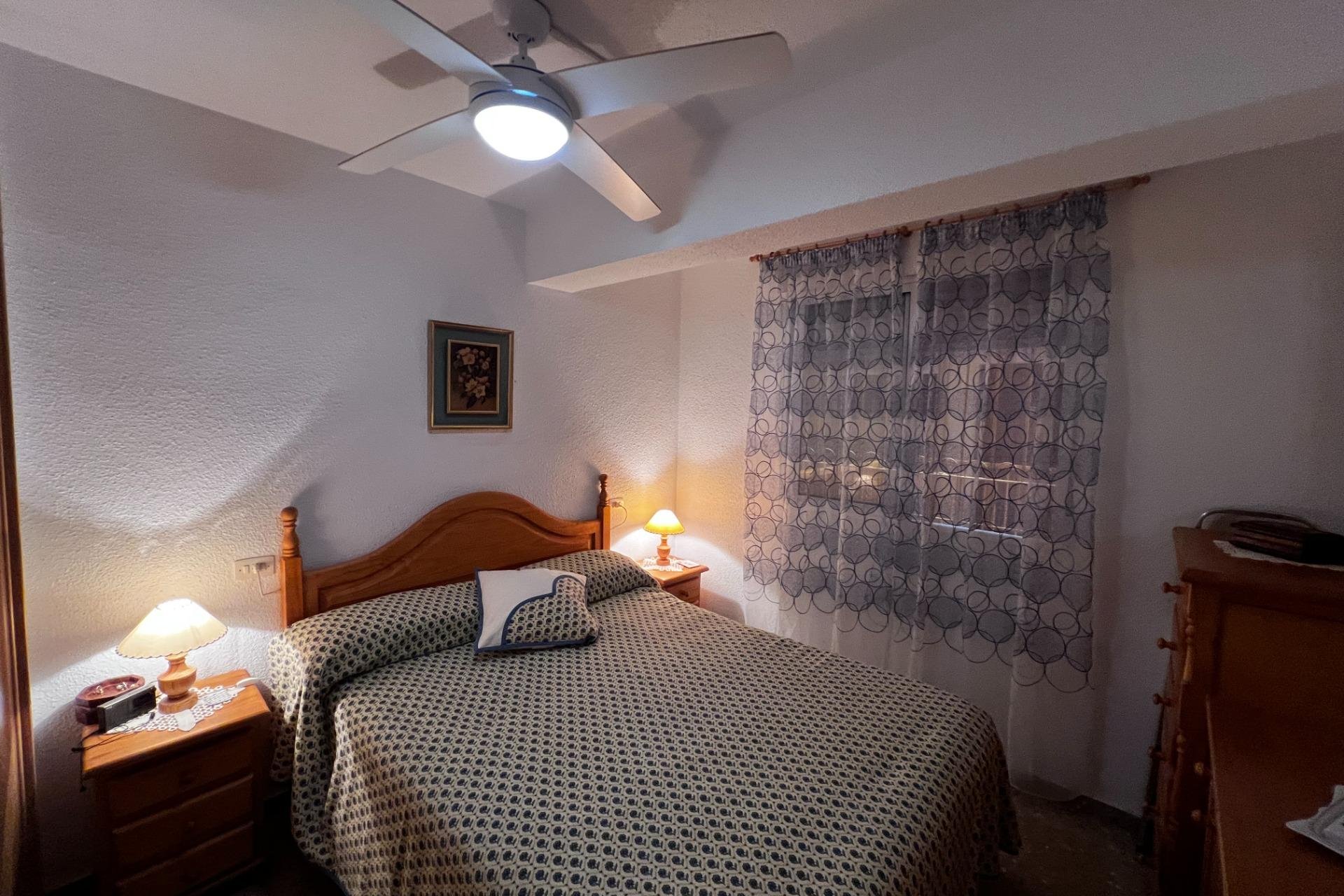 Resale - Piso - Santa Pola - Santiago bernabeu