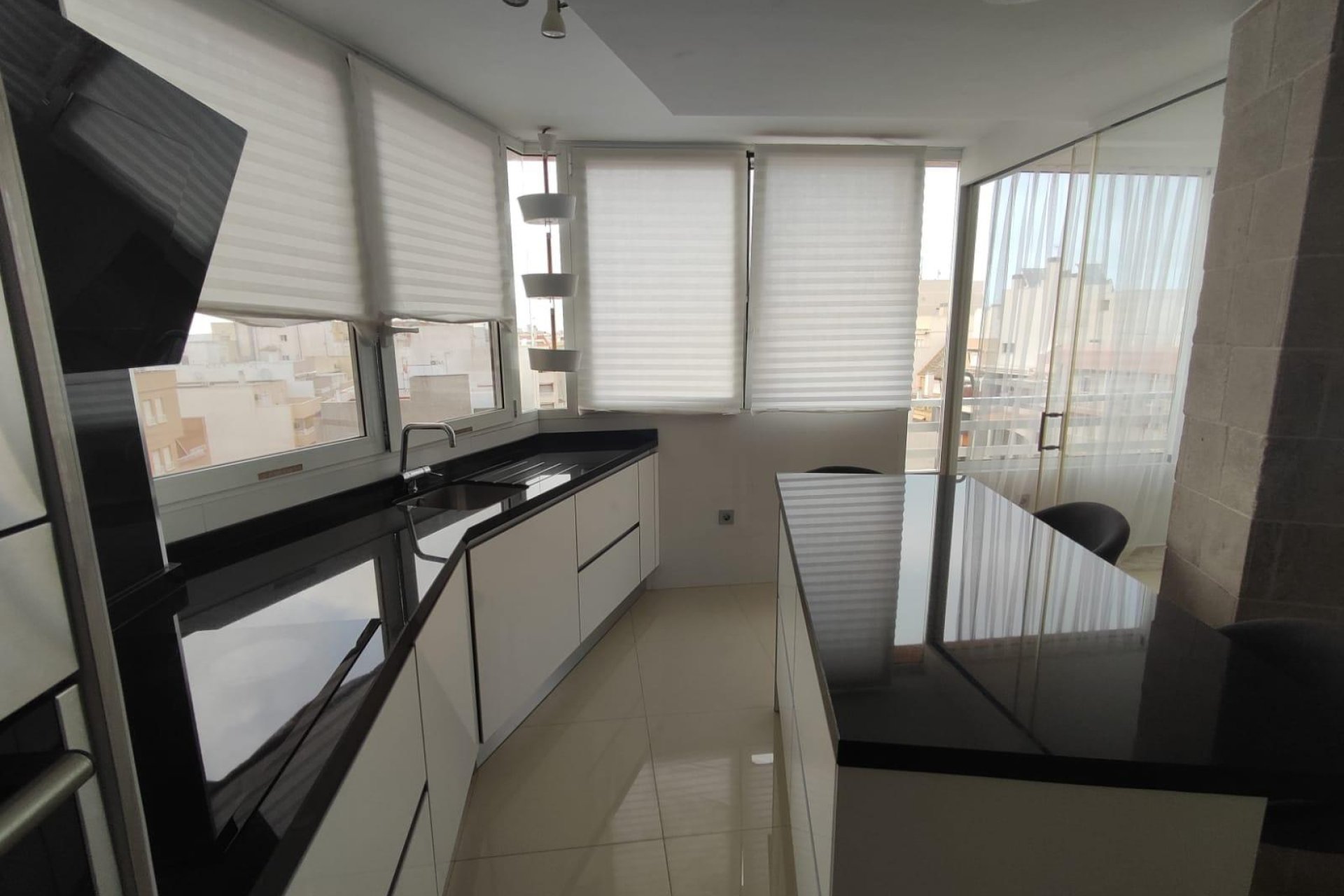 Resale - Piso - Torrevieja - Playa de la mata