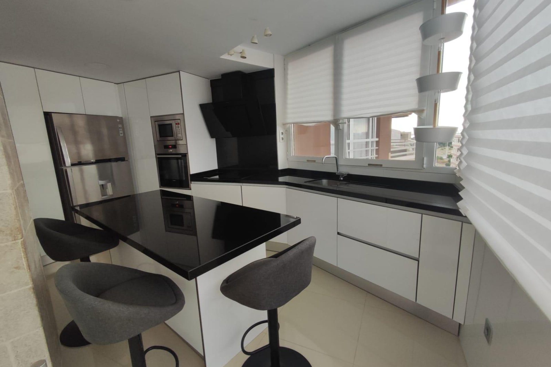 Resale - Piso - Torrevieja - Playa de la mata