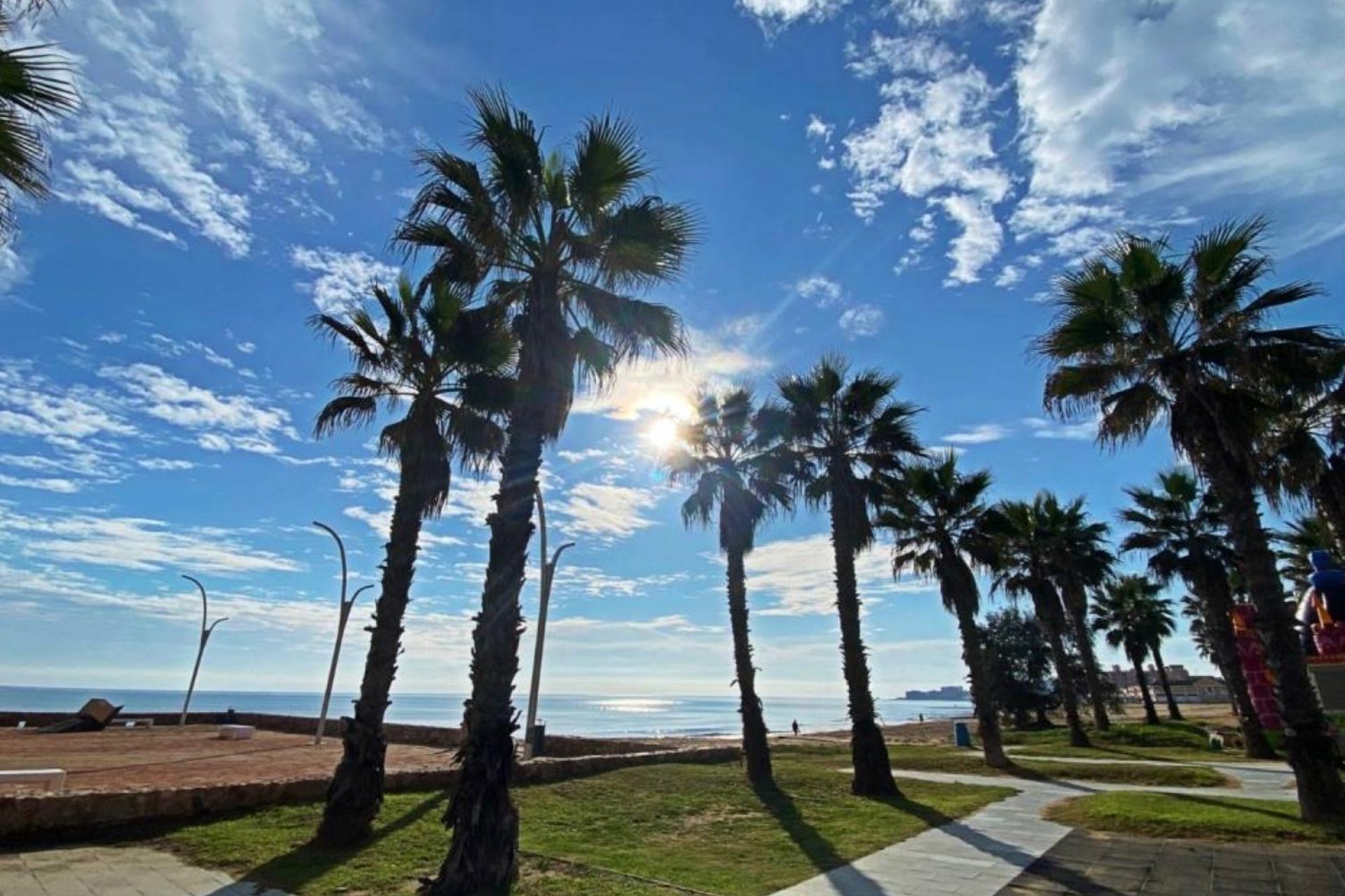 Resale - Piso - Torrevieja - Playa de la mata