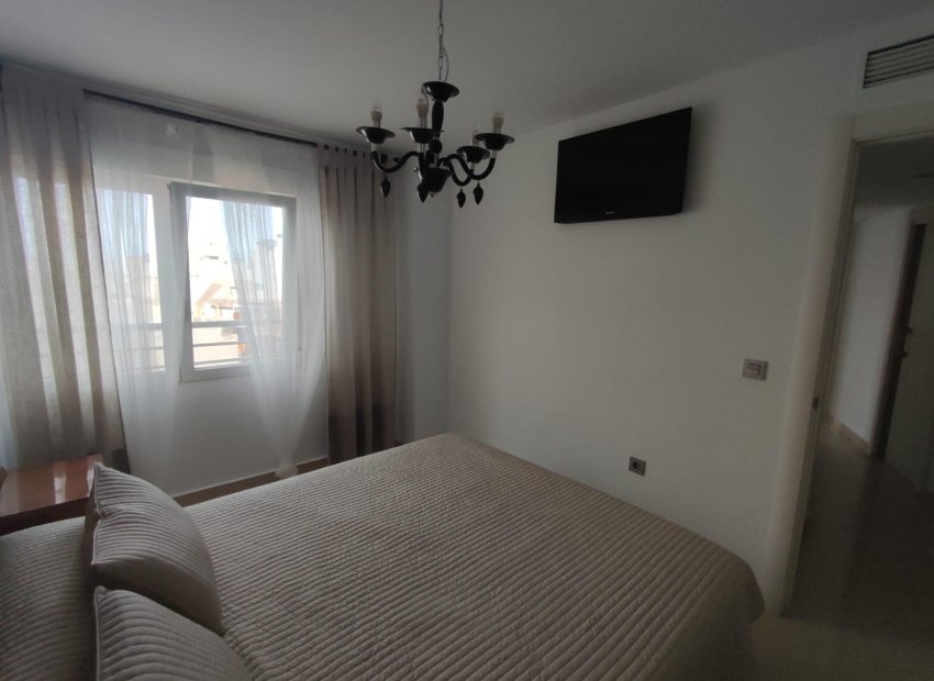 Resale - Piso - Torrevieja - Playa de la mata