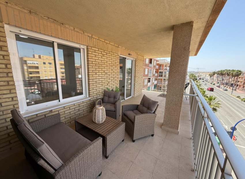 Resale - Piso - Torrevieja - Playa de los Naufragos