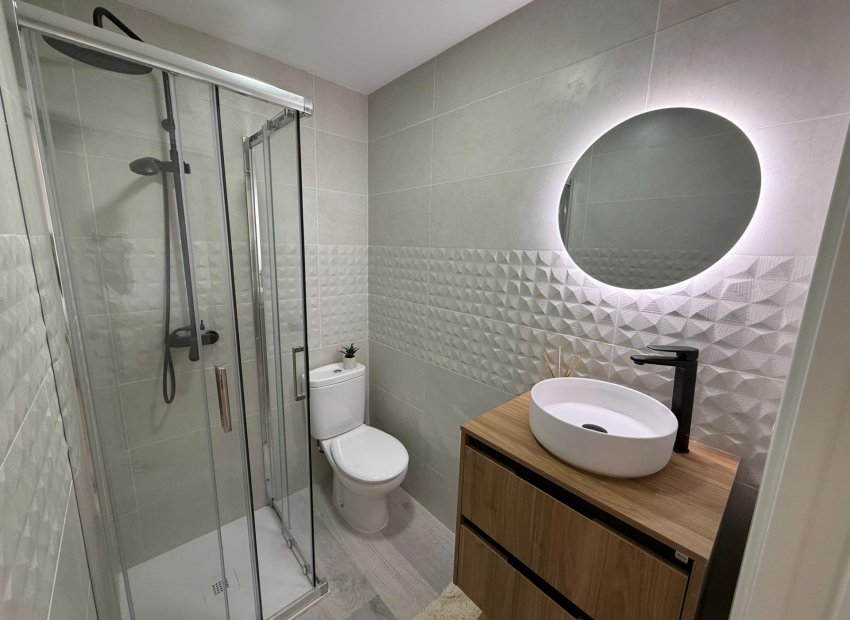 Resale - Piso - Torrevieja - Playa de los Naufragos