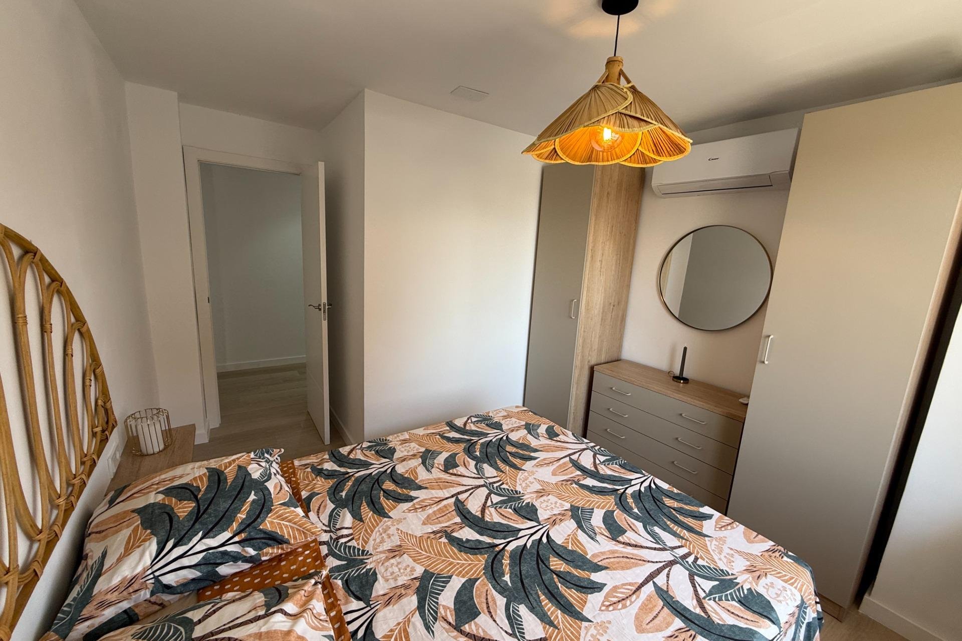 Resale - Piso - Torrevieja - Playa de los Naufragos