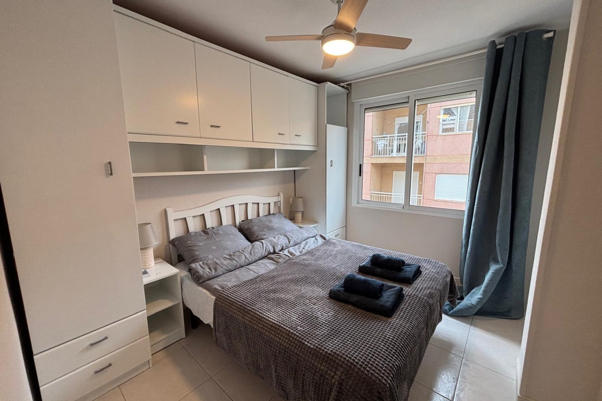 Resale - Piso - Torrevieja - Playa de los Naufragos