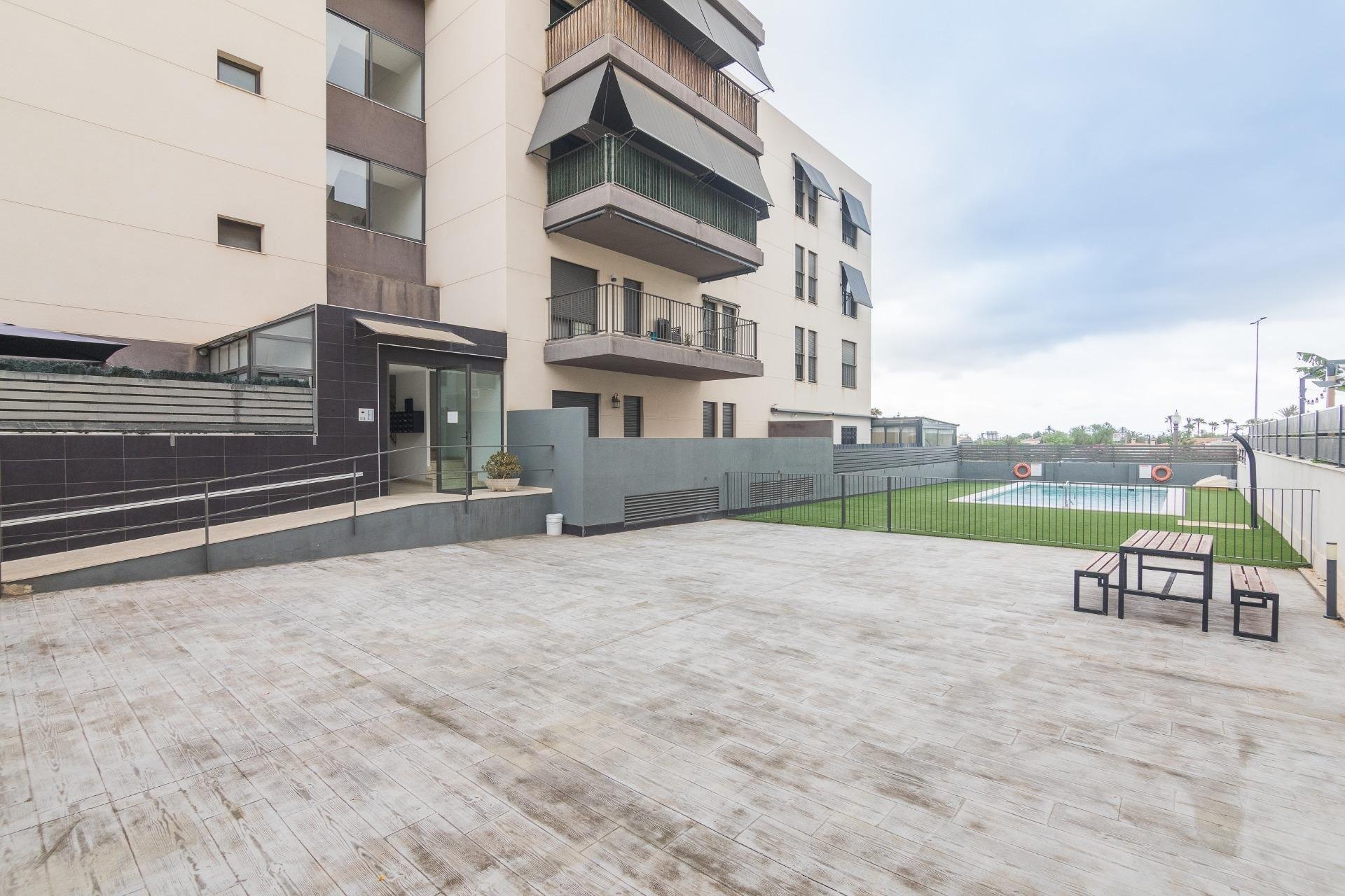 Resale - Planta baja - Elche - Travalón