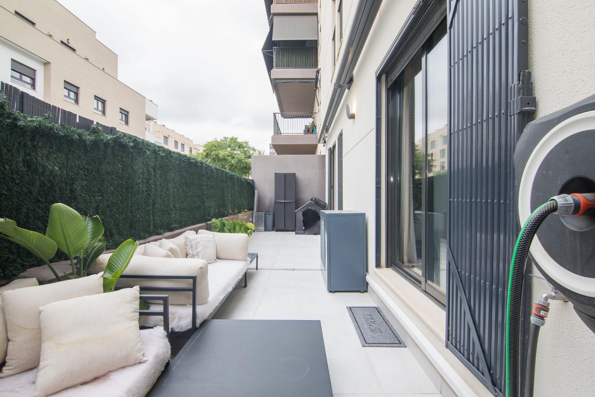 Resale - Planta baja - Elche - Travalón