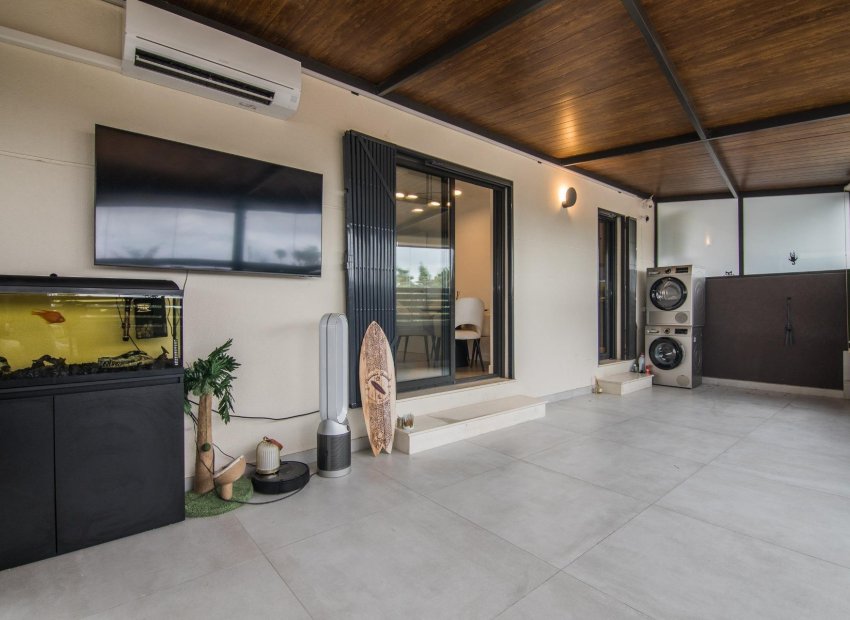 Resale - Planta baja - Elche - Travalón