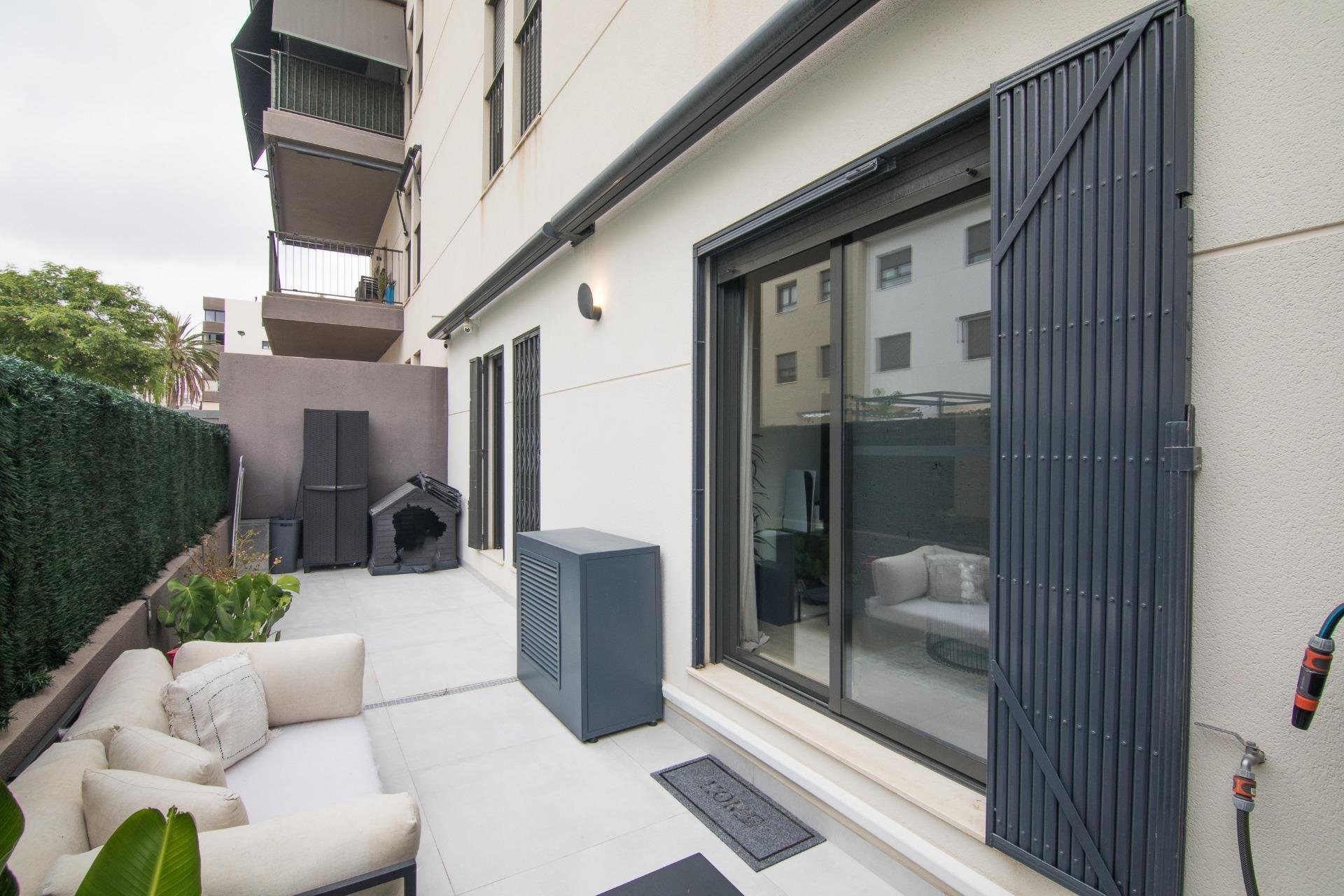 Resale - Planta baja - Elche - Travalón