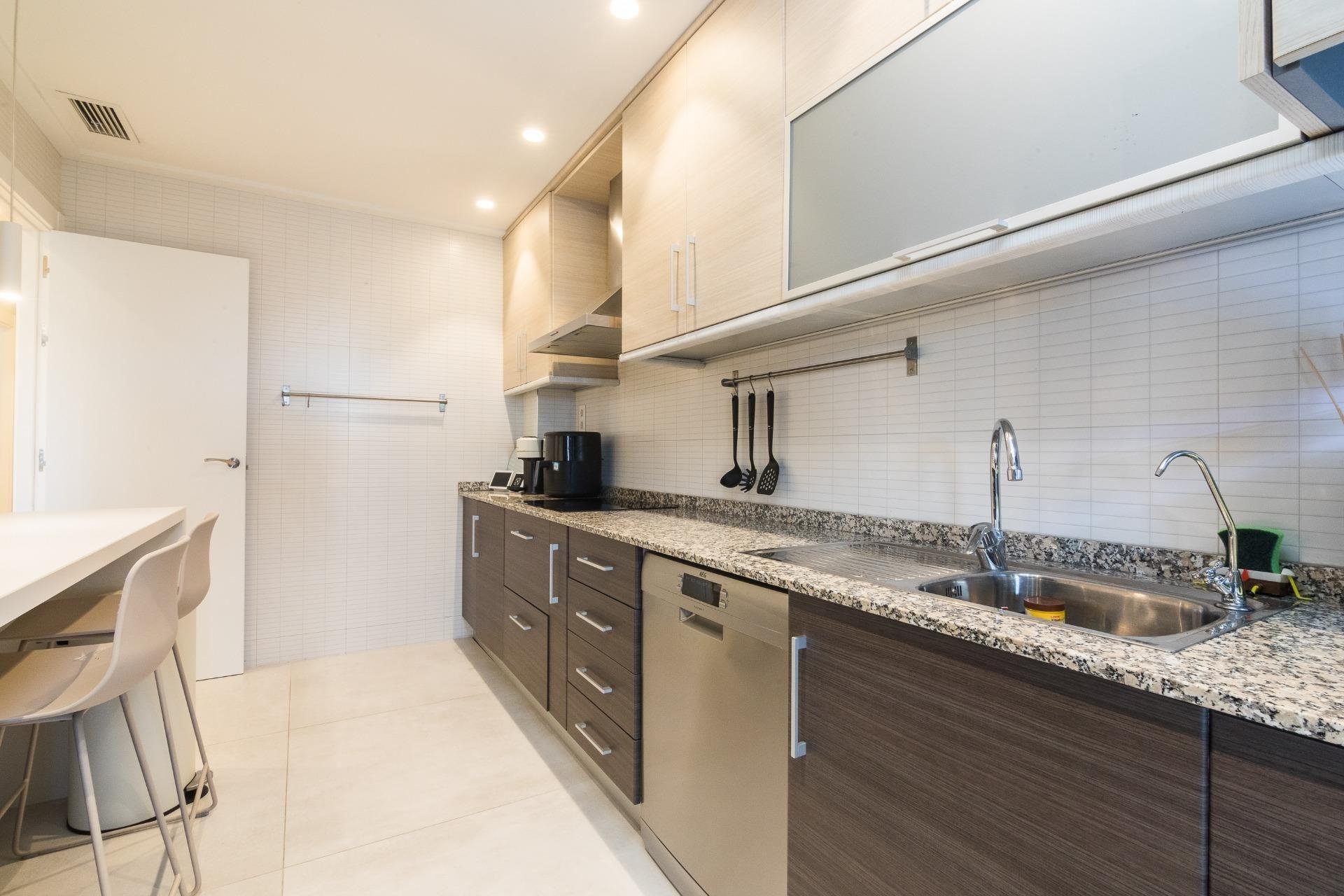 Resale - Planta baja - Elche - Travalón