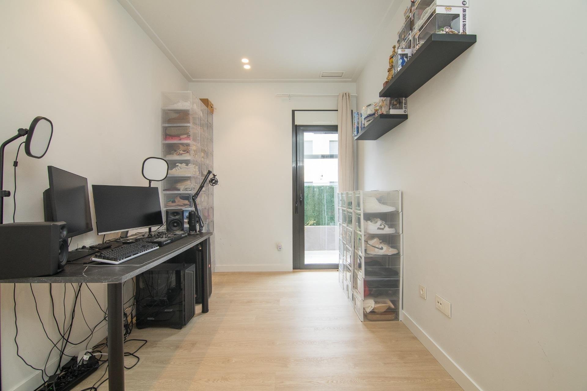 Resale - Planta baja - Elche - Travalón