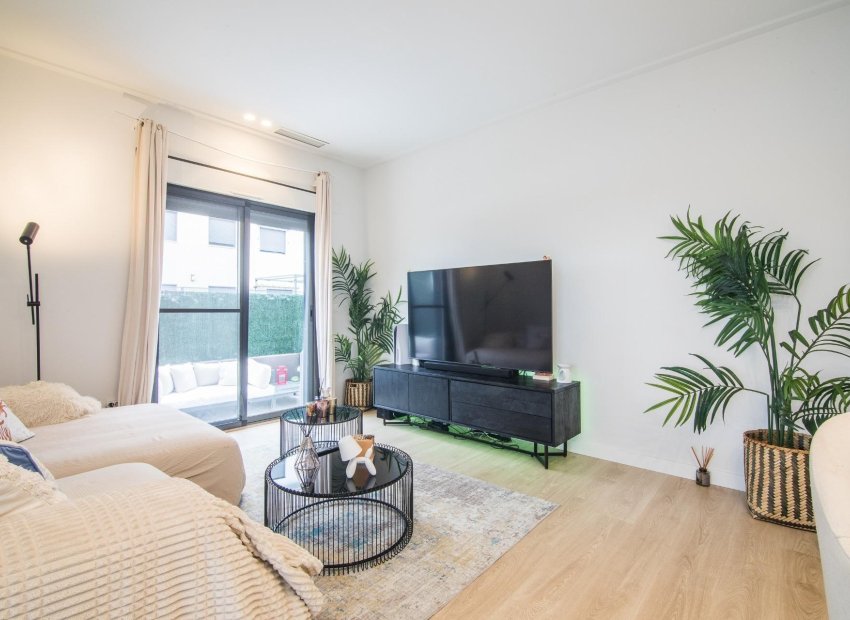 Resale - Planta baja - Elche - Travalón