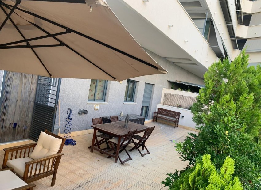 Resale - Planta baja - Elche - Zona Universidad